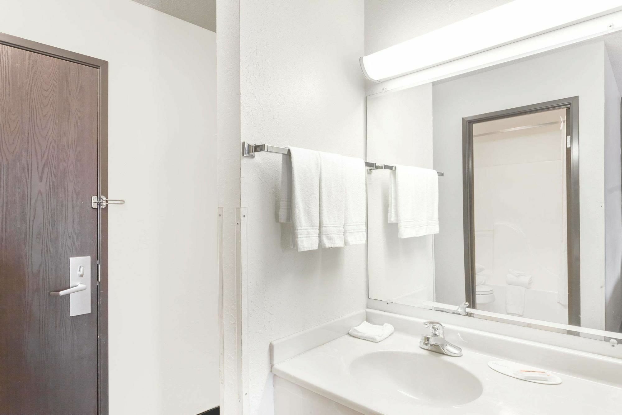 Quality Inn Calvert City - Paducah East Extérieur photo